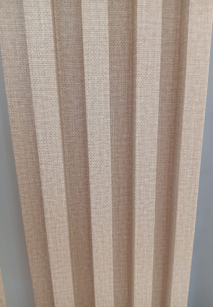PANEL WPC (WOOD PLASTIC COMPOSITE) PARA REVESTIMIENTO DE PAREDES, MODELO No. 168-23, DIMENSIONES 168MM X 23MM X 2900MM, COLOR 083.
